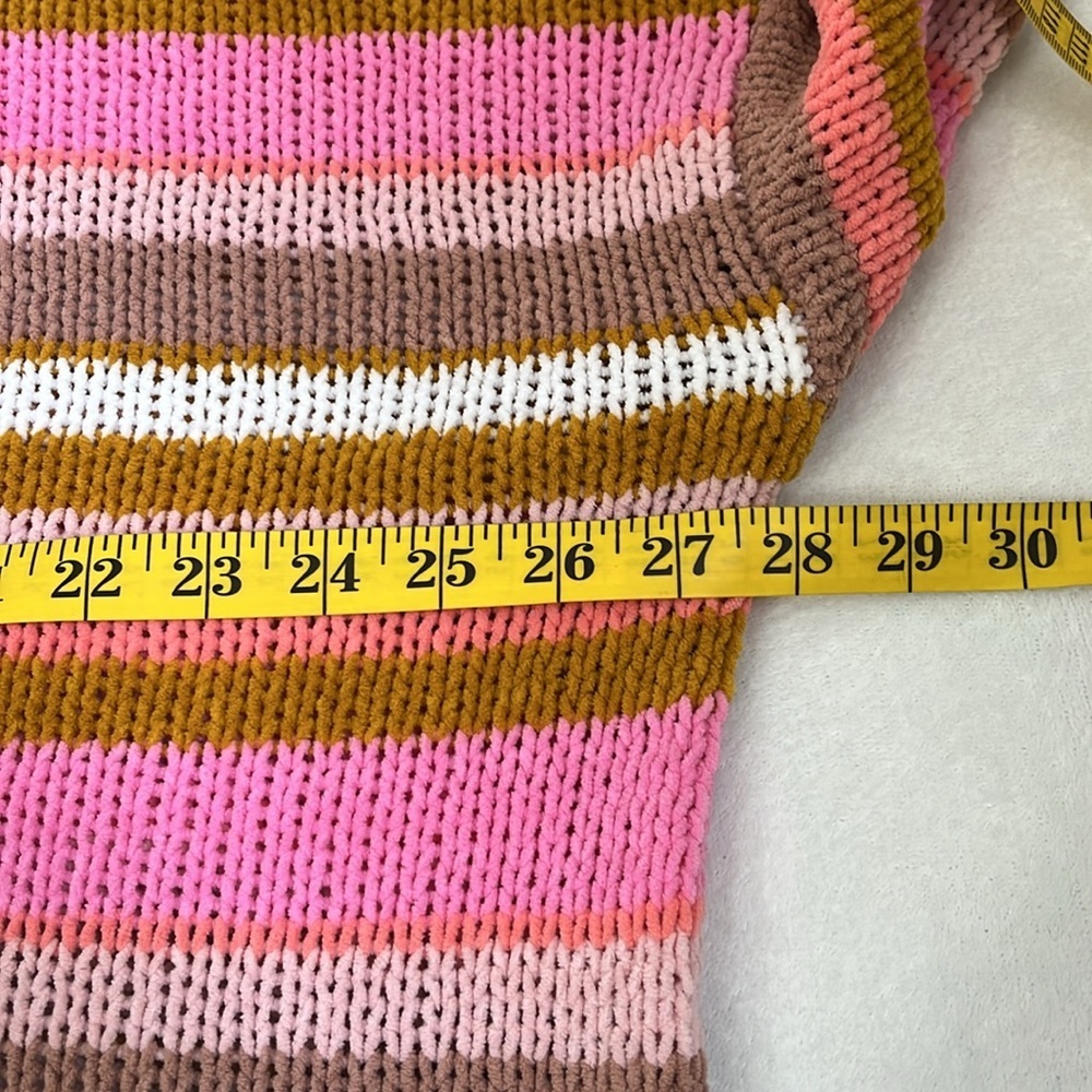 Aerie Women’s Oversized Chenille Turtleneck Sweater Size Medium - Picture 8 of 10